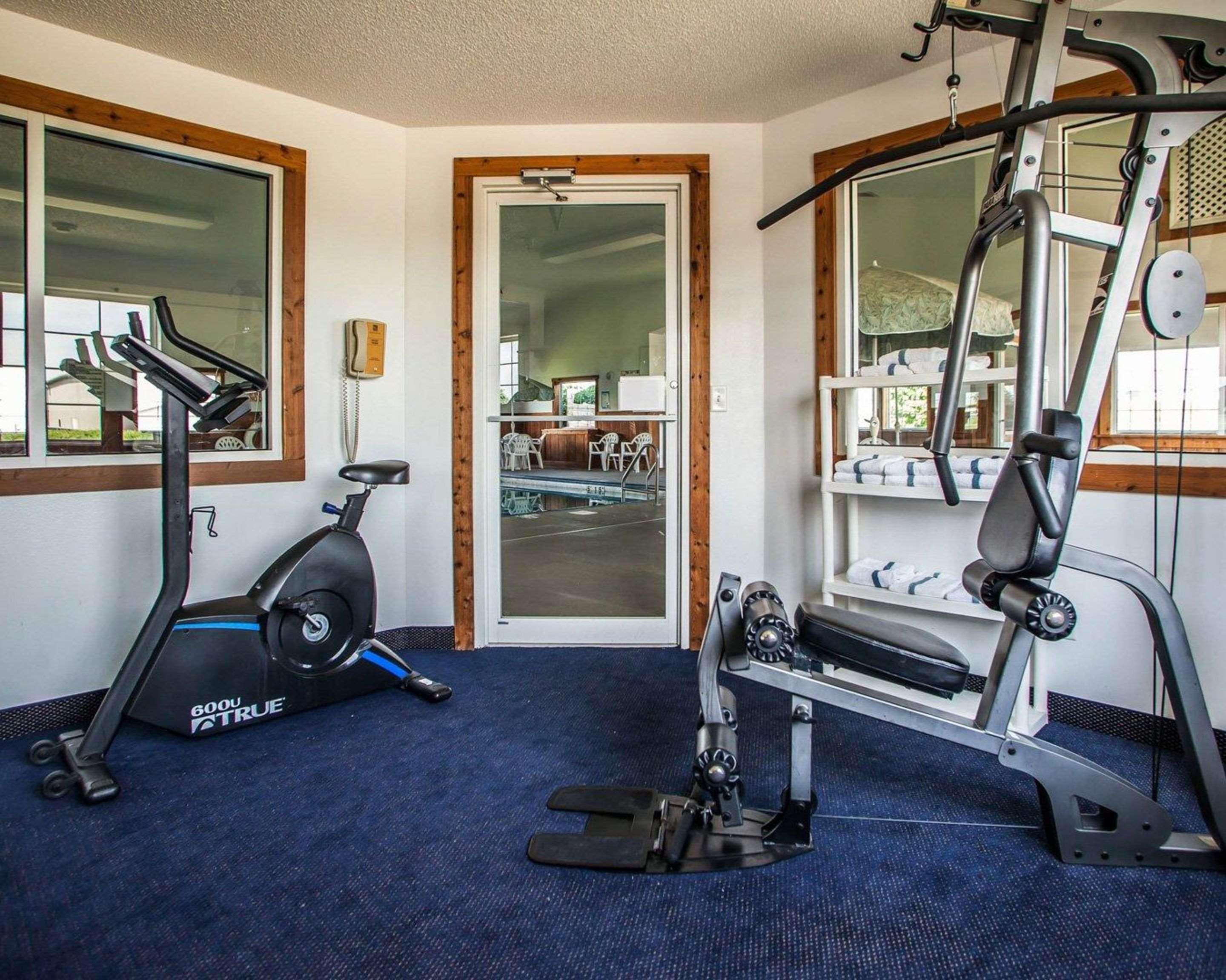 Quality Inn & Suites Eldridge Davenport North Экстерьер фото