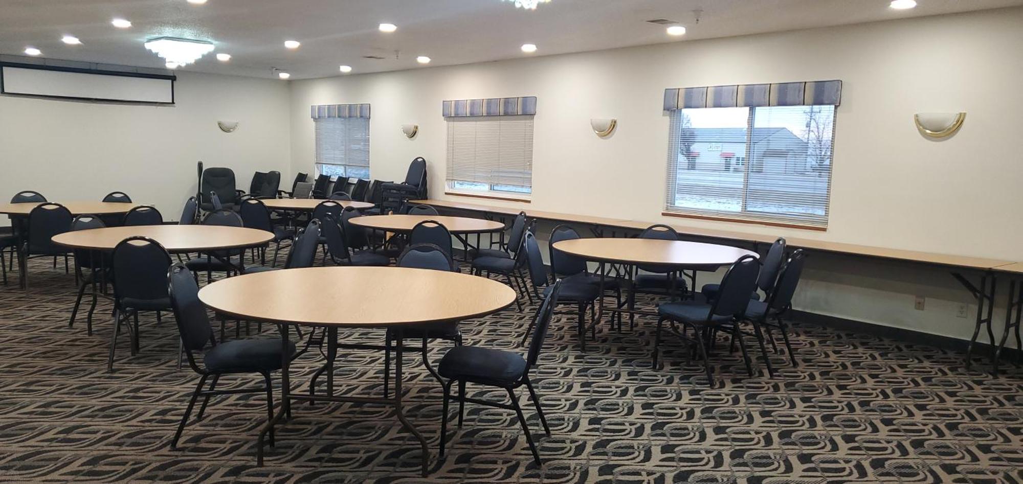 Quality Inn & Suites Eldridge Davenport North Экстерьер фото